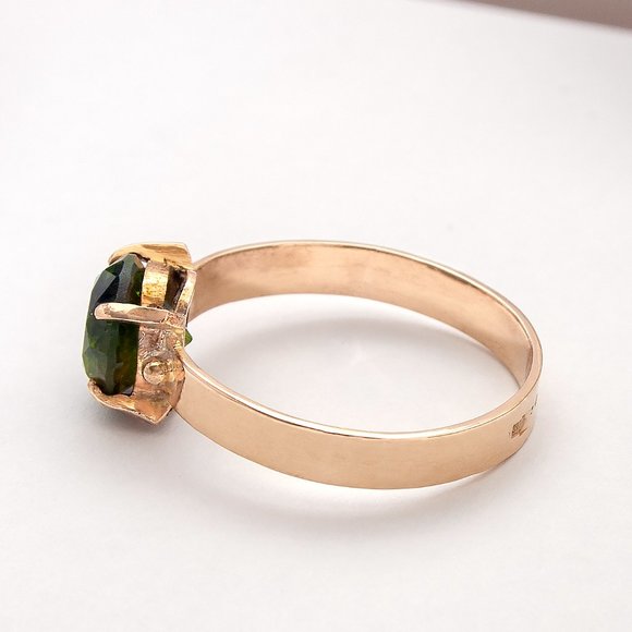 Rare Vintage Demantoid Garnet 14K Gold Ring, 1.74 cts, Size 6, Appraisal $4200 - Picture 5 of 9